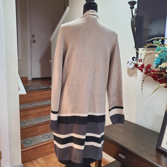 Ashley Stewart long length sweater    size 14/16 - Picture 5 of 8